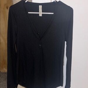 NWT Athleta Wind Down Sleep Top Black- Small